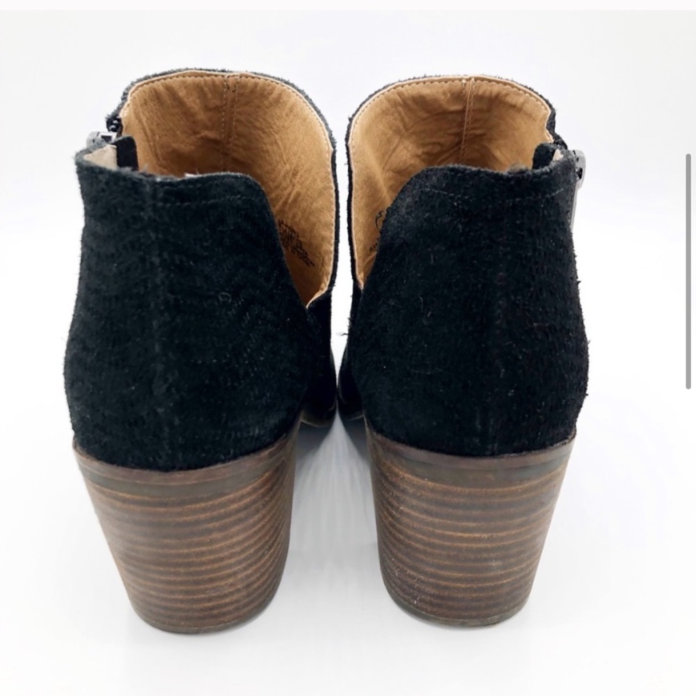 Lucky Brand Pickla Suede Ankle Bootie Black 8.5 - Picture 4 of 6